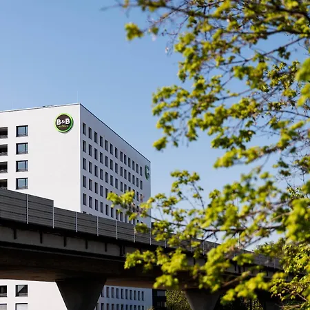 B&B HOTEL Basel-2